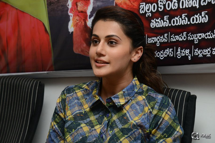 Taapsee-Interview-About-Muni-3-Ganga-Movie